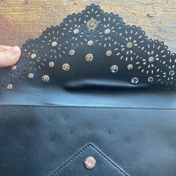 Rebecca Minkoff Leo Envelope Clutch - Picture 5 of 6